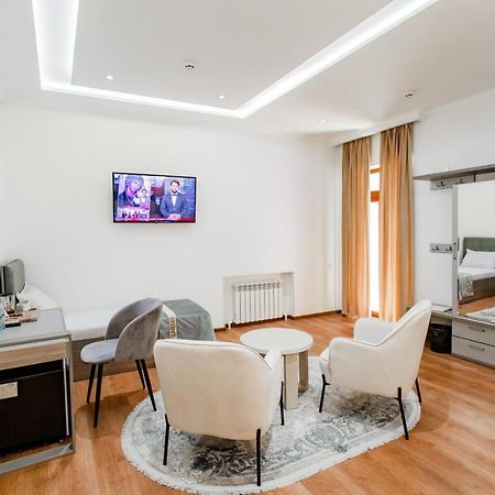 Registon Saroy Hotel Samarkand Exterior photo