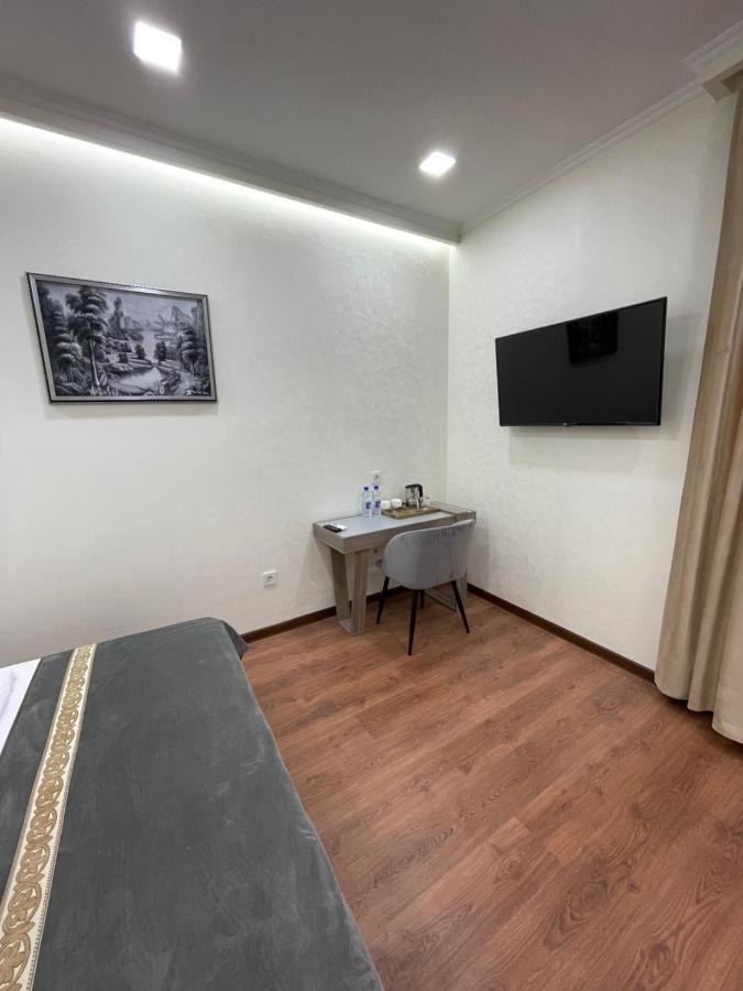Registon Saroy Hotel Samarkand Exterior photo
