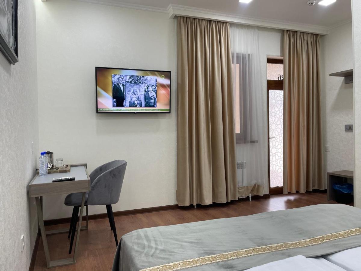 Registon Saroy Hotel Samarkand Exterior photo