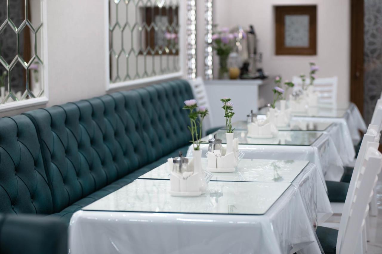 Registon Saroy Hotel Samarkand Exterior photo